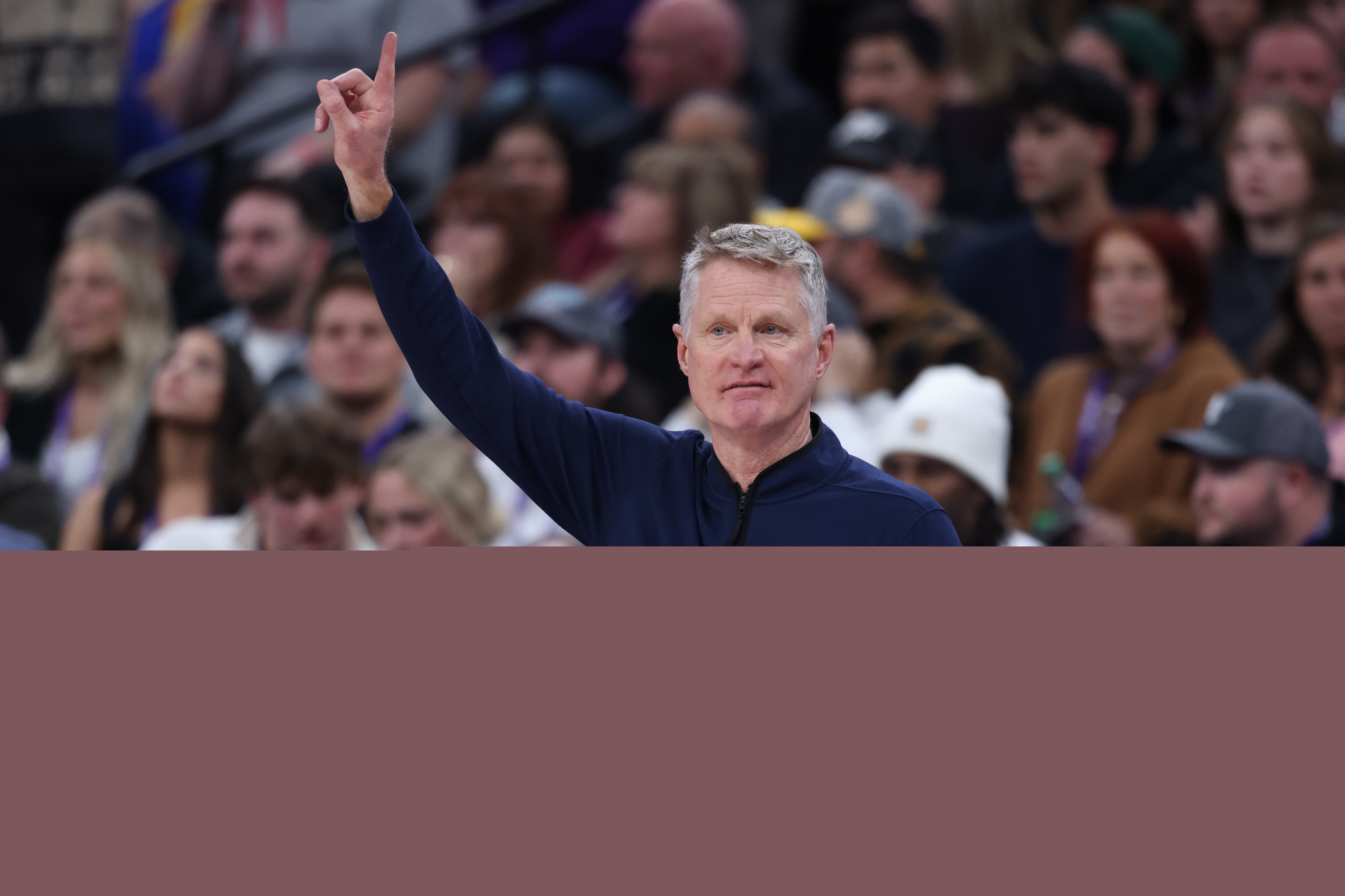 科爾留任勇士成定局 鄧利維休賽期面臨多重決策