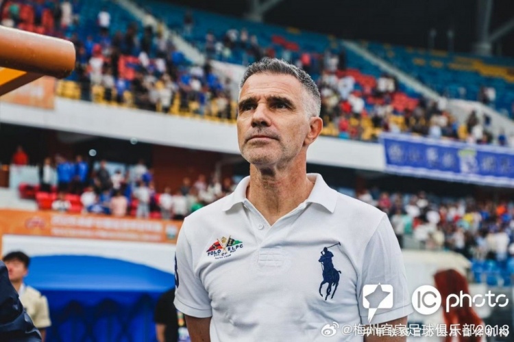 突發(fā)：梅州客家主帥吉諾辭職，張效瑞臨時(shí)接過教鞭